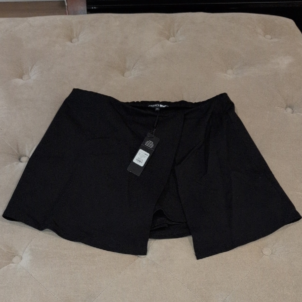 Fashion Nova Black Mini Skirt